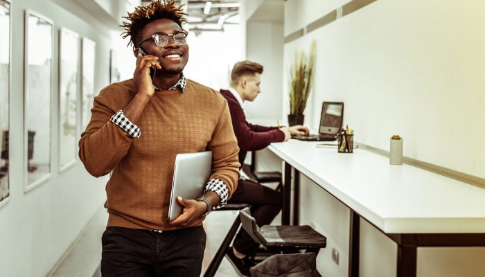 AdobeStock_254596128_gold